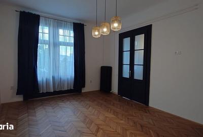 Apartament cu 3 camere semidecomandat în Central - 7
