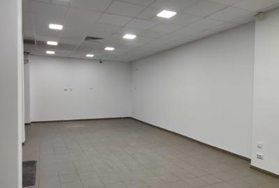 Spațiu comercial, de 160 mp, în Dacia