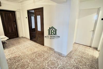 Apartament cu 3 camere decomandat în Ultracentral