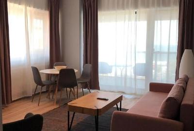 Apartament cu 2 camere semidecomandat, mobilat în Central