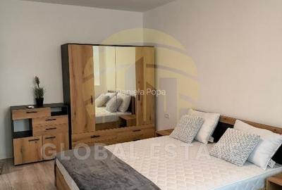 Apartament cu 3 camere decomandat în Drumul Taberei