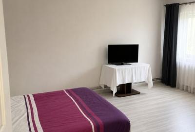 Apartament cu 3 camere decomandat în 1 Mai - 14
