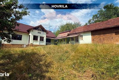 Casă cu 2 camere cu Teren 2628 Mp în Central