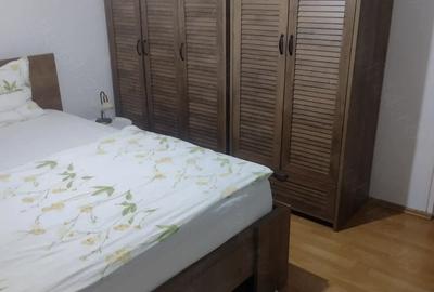 Apartament cu 3 camere decomandat în Micălaca