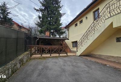 Casă cu 4 camere în Sticlăria - 3