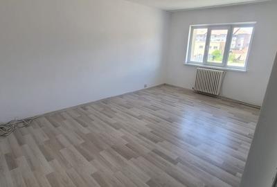 Apartament cu 2 camere decomandat în Central - 8