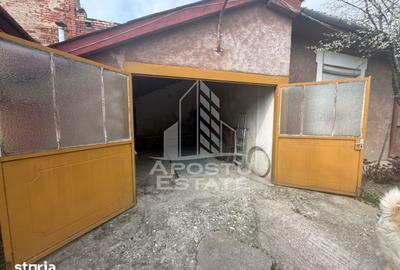 Casă cu 4 camere cu Canalizare în Iosefin - 10
