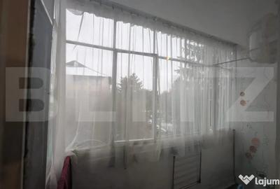 Apartament cu 2 camere semidecomandat în Aleea Trandafirilor