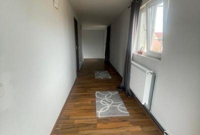 Casă cu 4 camere cu Teren 380 Mp în Romanești - 17