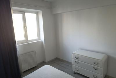 Apartament cu 2 camere decomandat în Central - 4