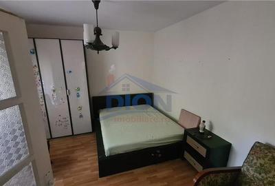 Casă individuală cu 4 camere cu Teren 234 Mp în Central - 2