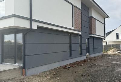 Apartament cu 3 camere decomandat în Ghiroda - 3