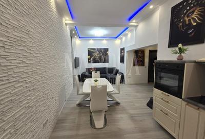 Apartament cu 2 camere decomandat în Central - 1