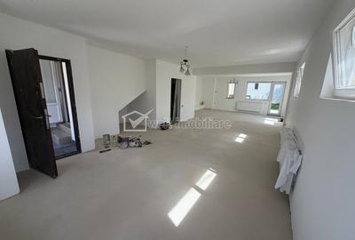 Spațiu comercial, de 65 mp, în Central - 2