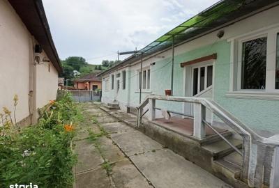 Casă cu 3 camere cu Teren 520 Mp în Central