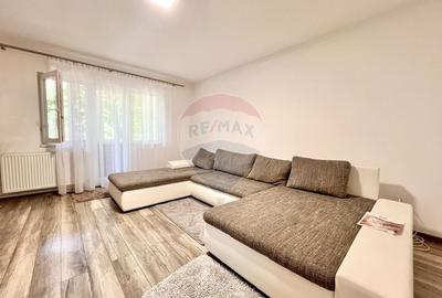 Apartament cu 4 camere decomandat, mobilat în Central - 1