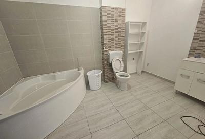 Casă cu 3 camere cu Teren 131 Mp în Dâmbovița