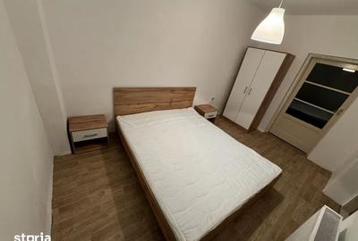Casă cu 5 camere cu Teren 200 Mp în Grivița - 4