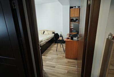 Apartament cu 3 camere decomandat în Central - 10