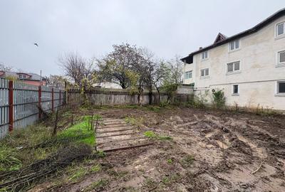 Teren în Uverturii