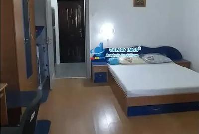 Garsonieră în Titan