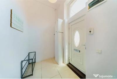 Apartament cu 2 camere semidecomandat în Ultracentral