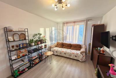 Apartament cu 3 camere decomandat, mobilat în Florilor - 1