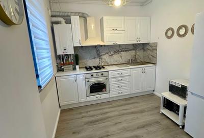 Apartament cu 2 camere decomandat în 1 Decembrie - 6