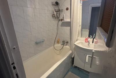 Apartament cu 3 camere semidecomandat în Giulești - 2
