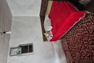 Casă cu 3 camere cu Teren 2811 Mp în Coteana