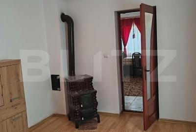 Casă cu 2 camere în Central