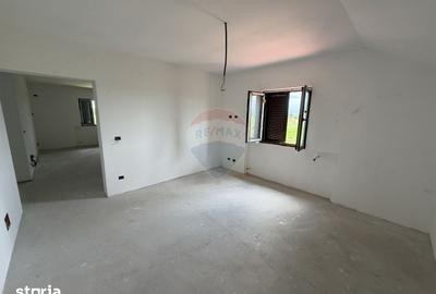 Casă cu 5 camere cu Teren 3960 Mp în Milcovul - 7