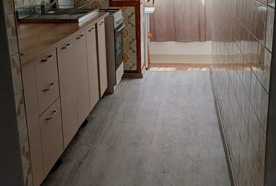 Apartament cu 2 camere semidecomandat, mobilat în Timpuri Noi