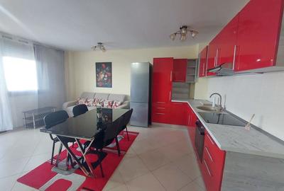 Apartament cu 3 camere nedecomandat în Circumvalațiunii - 1