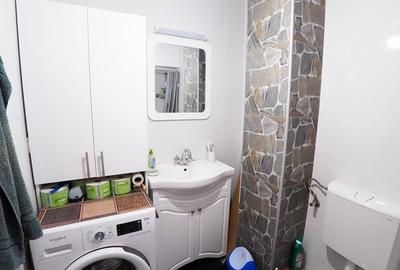 Apartament cu 2 camere semidecomandat în Exterior Vest