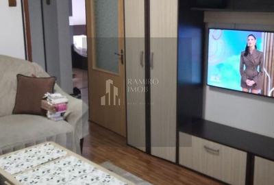 Apartament cu 3 camere decomandat, mobilat în Central - 1