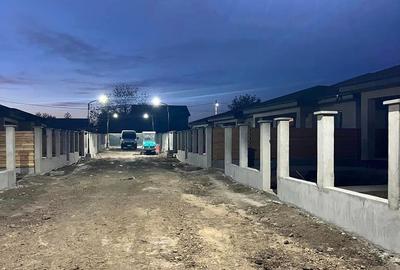 Casă cu 3 camere în Vânători