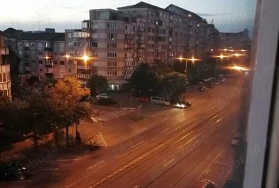 Apartament cu 2 camere decomandat în Decebal - 8