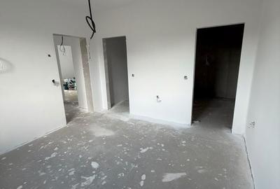 Casă cu 4 camere în Oarda