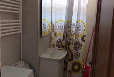 Garsonieră decomandată în Take Ionescu
