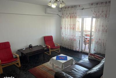 Apartament cu 3 camere în Republicii