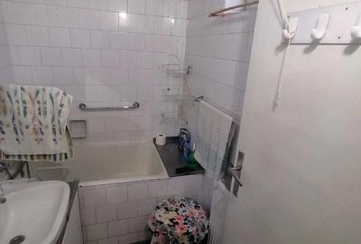 Apartament cu 2 camere decomandat în Elisabetin