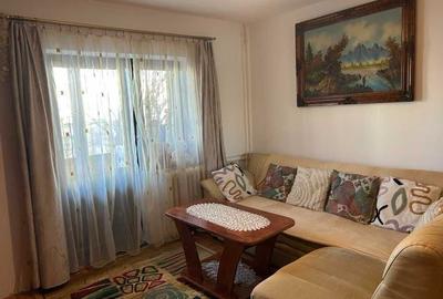 Apartament cu 2 camere decomandat, mobilat în Traian - 3