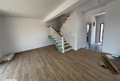 Casă cu 4 camere cu Teren 140 Mp în Chiajna