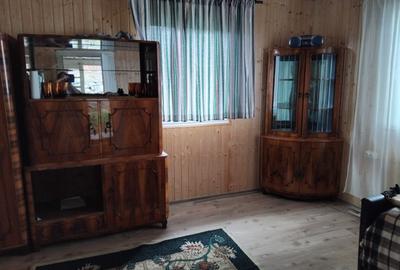 Casă cu 3 camere în Central - 1