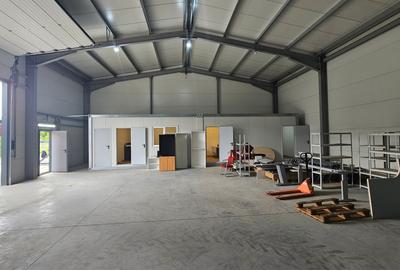 Spațiu industrial, de 598 mp, în Odăi - 2