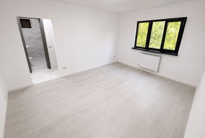 Apartament cu 2 camere semidecomandat în Poarta 6