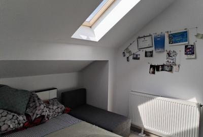 Apartament cu 2 camere semidecomandat în Florești