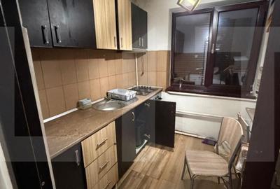 Apartament cu 2 camere semidecomandat, mobilat în Titulescu