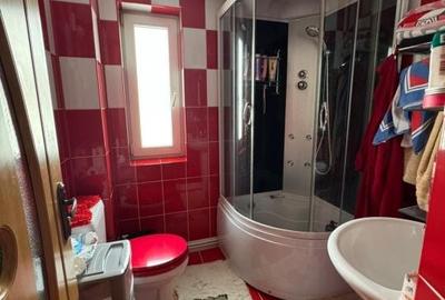 Casă cu 4 camere cu Teren 260 Mp în Malu Mare - 4